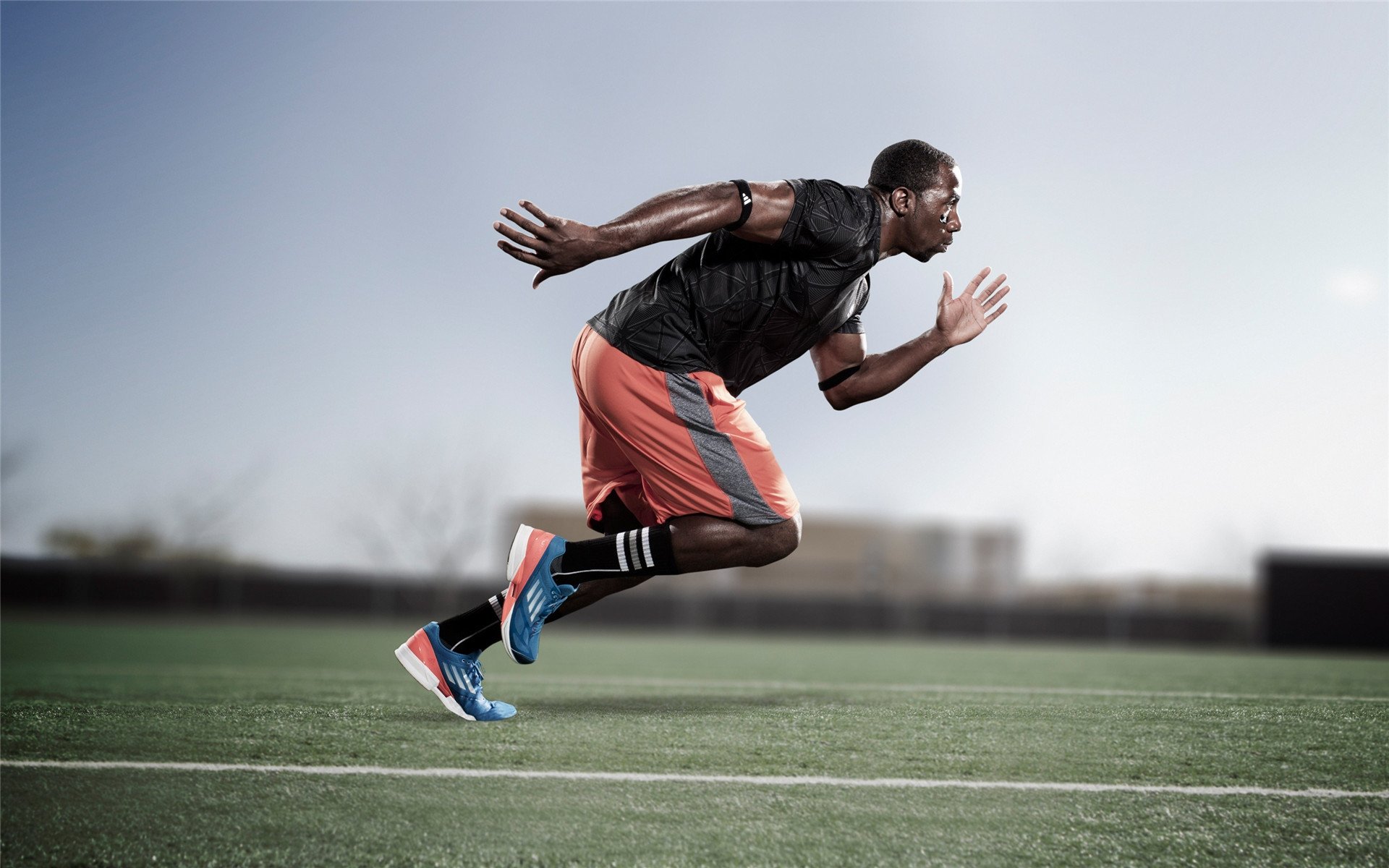 德甲关键扑救决定比赛走向，战术变化令人惊喜，德甲揭幕战