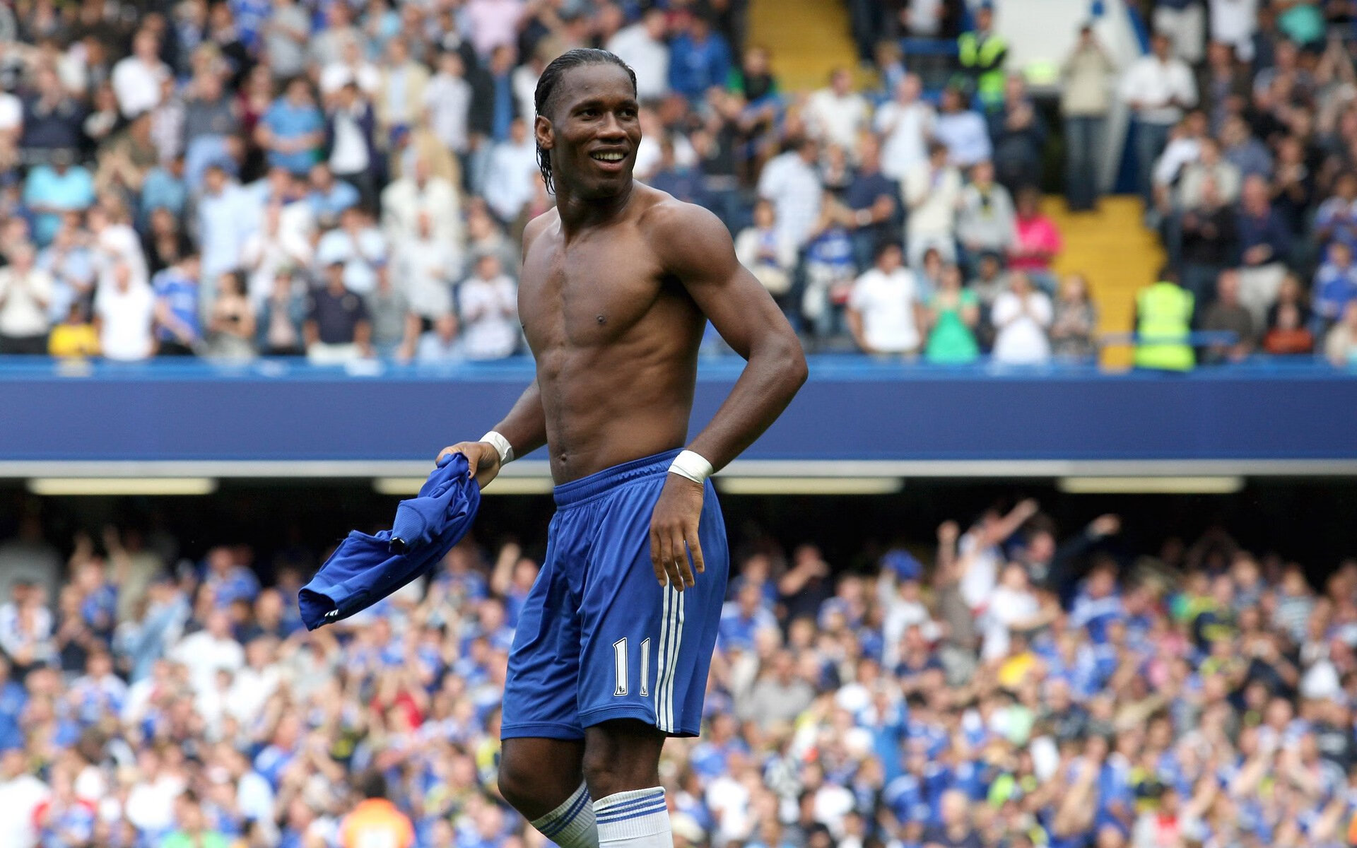 开云真人娱乐官网-精彩攻防不断，法甲赛场豪情万丈，法甲豪门球队排名前十